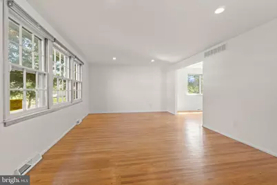 6 Stonebridge Road, Cherry Hill, NJ 08003 - Photo 5