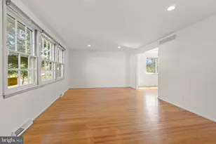 6 Stonebridge Rd, Cherry Hill, NJ 08003 - Photo 5