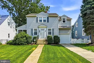 424 Stratford Ave, Haddon Township, NJ 08108 - Photo 1
