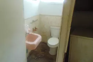 2828 Polk Ave, Camden, NJ 08105 - Photo 9
