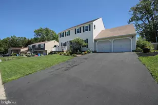1944 Birchwood Park Dr N, Cherry Hill, NJ 08003 - Photo 57