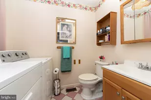 2 Clark Dr, Barrington, NJ 08007 - Photo 17