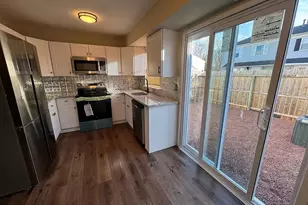 17 Lennox Ct, Sicklerville, NJ 08081 - Photo 3