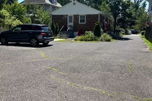 1019 Collings Ave, Collingswood, NJ 08108 - Photo 17
