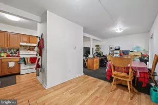 33 Presidential Dr, Sicklerville, NJ 08081 - Photo 7