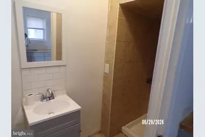 1102 Collings Road, Camden, NJ 08104 - Photo 7