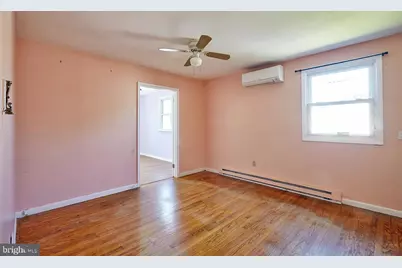 103 Erie Avenue, Barrington, NJ 08007 - Photo 13