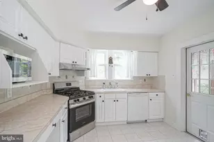 158 Wyoming Ave, Audubon, NJ 08106 - Photo 11