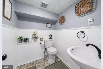 300 Mercer Avenue, Bellmawr, NJ 08031 - Photo 33
