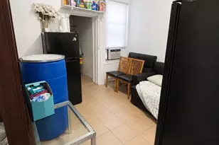 825 Spruce St, Camden, NJ 08103 - Photo 3