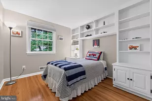 14 Lamp Post Ln, Cherry Hill, NJ 08003 - Photo 17