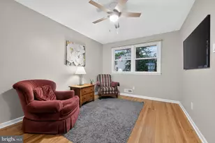 14 Lamp Post Ln, Cherry Hill, NJ 08003 - Photo 19