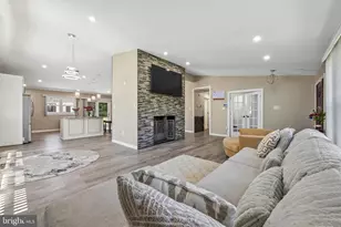 132 Arbor Meadow Dr, Sicklerville, NJ 08081 - Photo 5