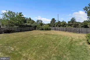 1 Chateau Dr, Cherry Hill, NJ 08003 - Photo 9