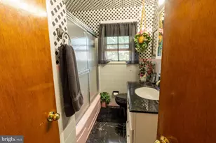 5226 Baker Ave, Pennsauken, NJ 08109 - Photo 13