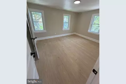 303 Paris Avenue, Brooklawn, NJ 08030 - Photo 17