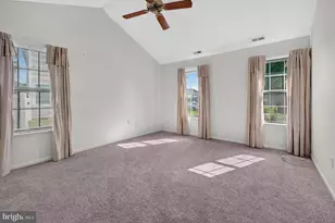 32 Hemlock Dr, Gloucester Township, NJ 08012 - Photo 11