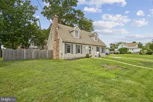 215 McClellan Ave, Berlin, NJ 08091 - Photo 1