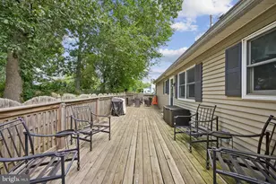 215 McClellan Ave, Berlin, NJ 08091 - Photo 23