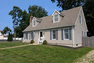 215 McClellan Ave, Berlin, NJ 08091 - Photo 1