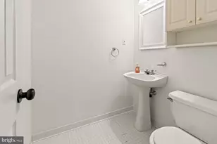 32 Regan Ln, Voorhees, NJ 08043 - Photo 57