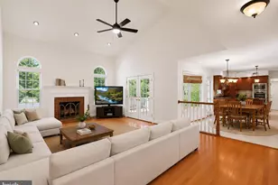 32 Regan Ln, Voorhees, NJ 08043 - Photo 23