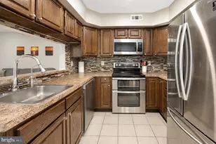 411 Gregorys Way, Voorhees, NJ 08043 - Photo 9