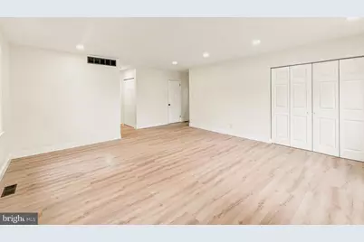 112 Cressmont Avenue, Gloucester Township, NJ 08012 - Photo 13