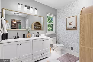 10 Beacon Pl, Voorhees, NJ 08043 - Photo 31
