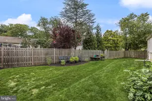 131 Randle Dr, Cherry Hill, NJ 08034 - Photo 29