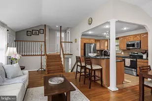 131 Randle Dr, Cherry Hill, NJ 08034 - Photo 9