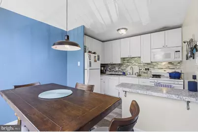 526 Playa Del Sol, Cherry Hill, NJ 08002 - Photo 5