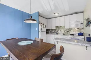 526 Playa Del Sol, Cherry Hill, NJ 08002 - Photo 5