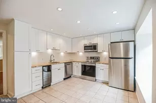 127 Kings Croft, Cherry Hill, NJ 08034 - Photo 3