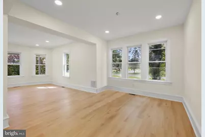 302 W Washington Avenue, Magnolia, NJ 08049 - Photo 11