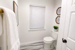 549 S 6th St, Camden, NJ 08103 - Photo 27