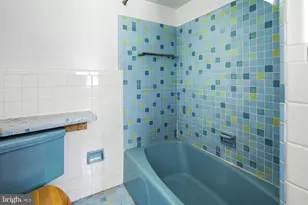 17 Brookdale Dr, Cherry Hill, NJ 08034 - Photo 17