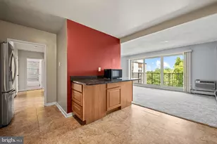 111 Chestnut Pl, Cherry Hill, NJ 08002 - Photo 9