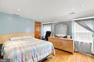 557 Covered Rd, Cherry Hill, NJ 08034 - Photo 33
