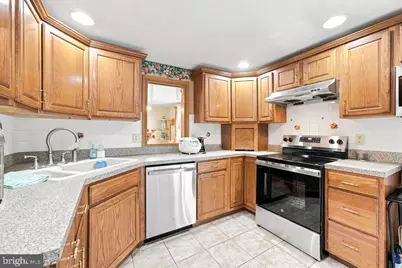 557 Covered Road, Cherry Hill, NJ 08034 - Photo 11
