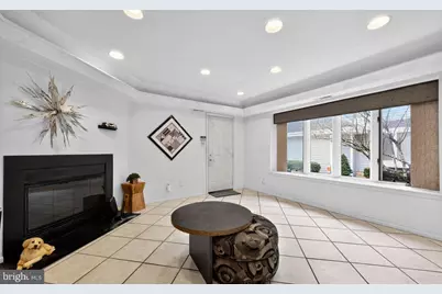 203 Sunshine Lakes Drive, Voorhees, NJ 08043 - Photo 11