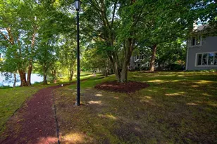 203 Sunshine Lakes Dr, Voorhees, NJ 08043 - Photo 7