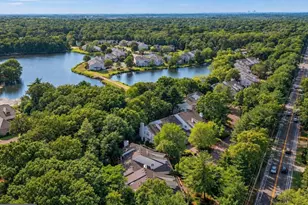 203 Sunshine Lakes Dr, Voorhees, NJ 08043 - Photo 3