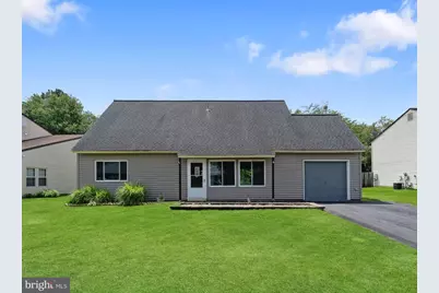 19 Penfield Lane, Sicklerville, NJ 08081 - Photo 1