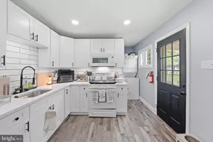 2 Payne Ave, Runnemede, NJ 08078 - Photo 5