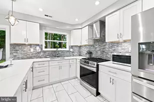 56 Woodmill Dr, Clementon, NJ 08021 - Photo 13