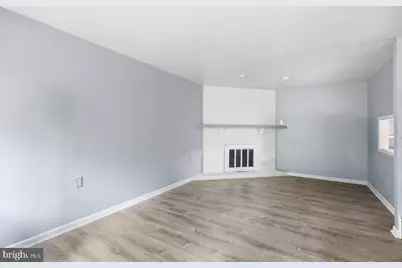 906 Timber Creek Road, Clementon, NJ 08021 - Photo 3