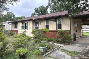 26 S Club Rd, Pine Hill, NJ 08021 - Photo 1