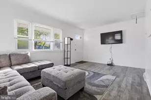 346 9th Ave, Lindenwold, NJ 08021 - Photo 5