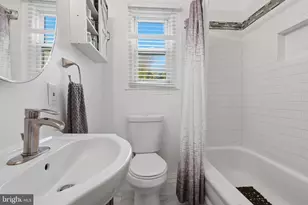 346 9th Ave, Lindenwold, NJ 08021 - Photo 11